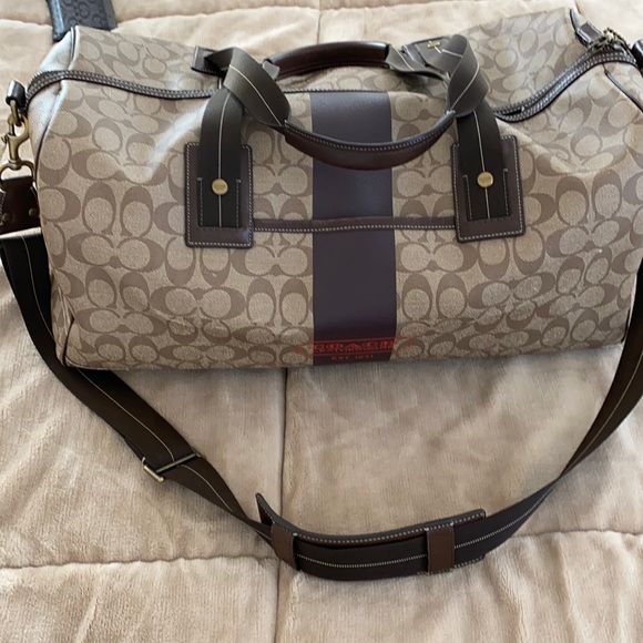 Coach Men’s Heritage Duffle Bag - Picture 1 of 8